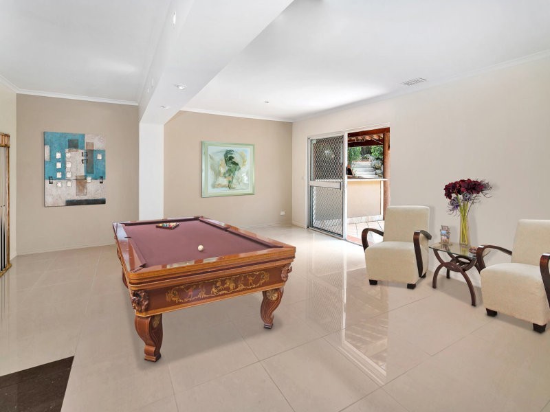 32 Forrest Avenue, Molendinar QLD 4214