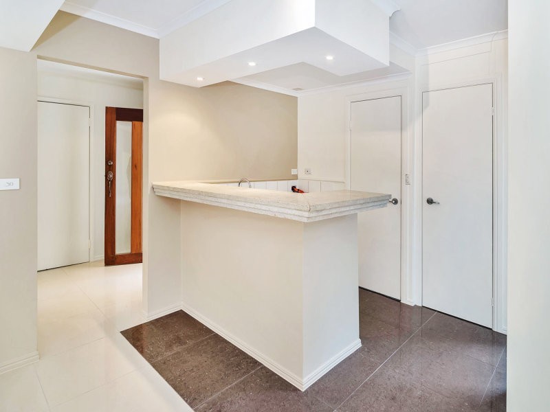 32 Forrest Avenue, Molendinar QLD 4214