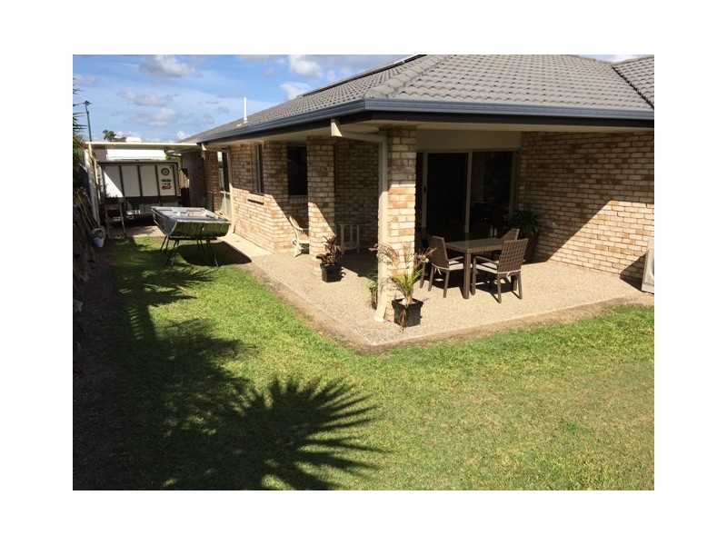 8 Buchanan Circuit, Oxenford QLD 4210