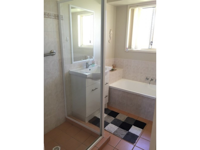 3 Hollyfern Court, Oxenford QLD 4210