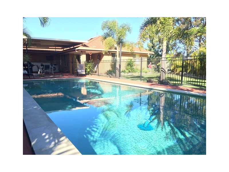 3 Hollyfern Court, Oxenford QLD 4210