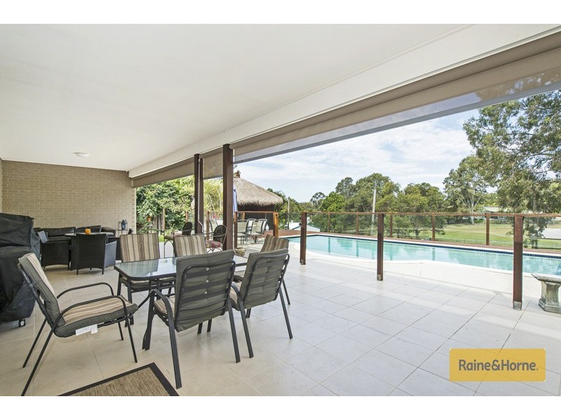 23 Brentwood Terrace, Oxenford QLD 4210