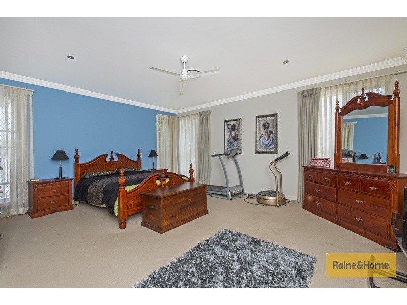 23 Brentwood Terrace, Oxenford QLD 4210