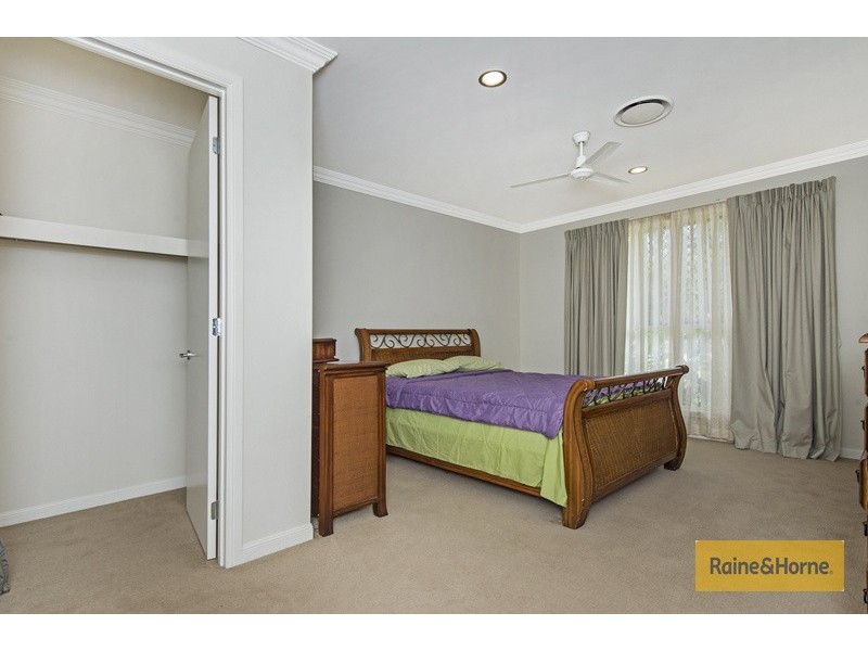 23 Brentwood Terrace, Oxenford QLD 4210