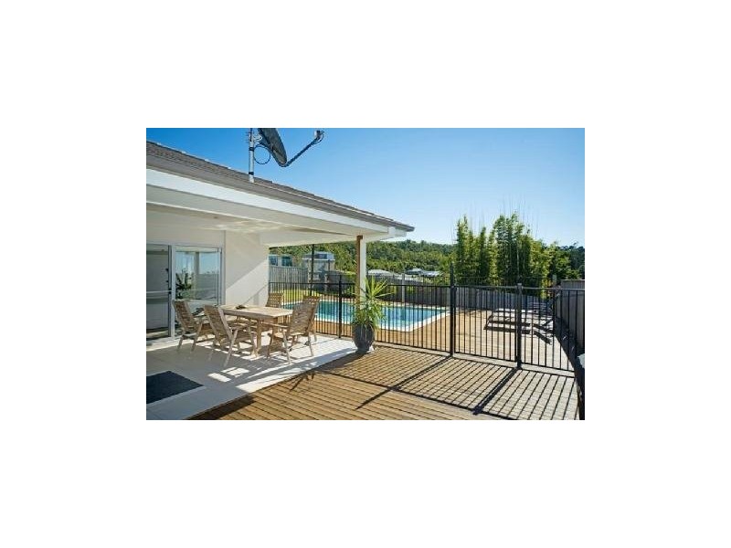 40 Felling Drive, Maudsland QLD 4210