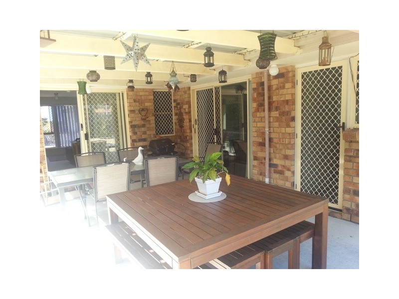 17 Broadway Drive, Oxenford QLD 4210