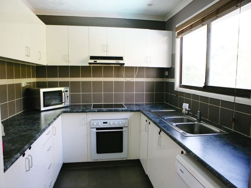 36 Onslow Street, Nerang QLD 4211