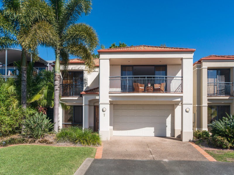 7/6 Monterey Keys Drive, Helensvale QLD 4212