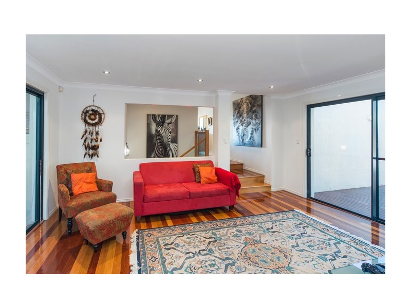 7/6 Monterey Keys Drive, Helensvale QLD 4212