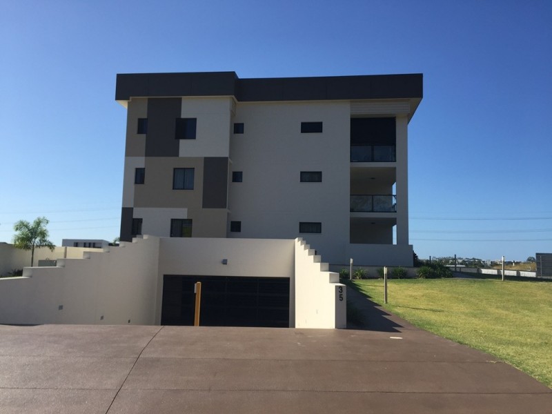 105/32 “Tranquil Apts”, Broadwater Ave, Hope Island QLD 4212