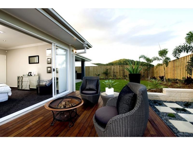 12 Valley Brook Rise, Maudsland QLD 4210