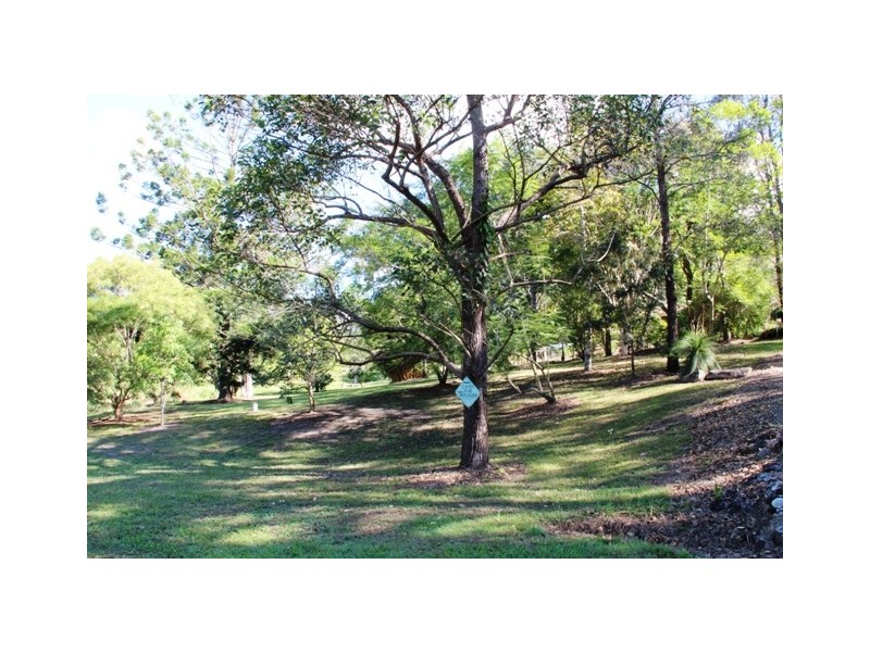 279 Birds Road, Guanaba QLD 4210