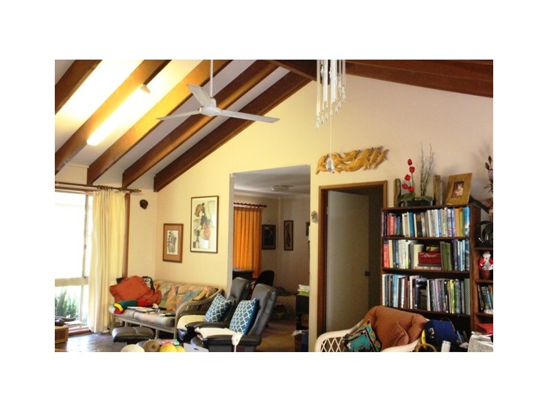 279 Birds Road, Guanaba QLD 4210