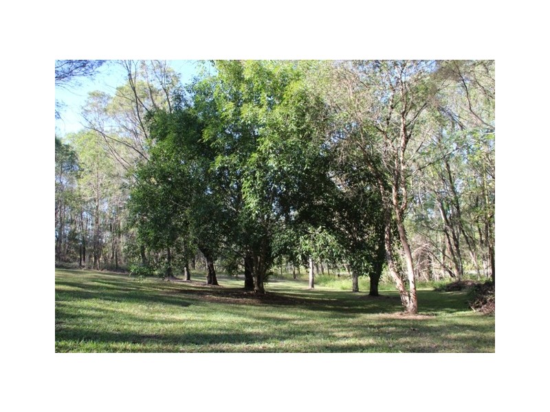 279 Birds Road, Guanaba QLD 4210