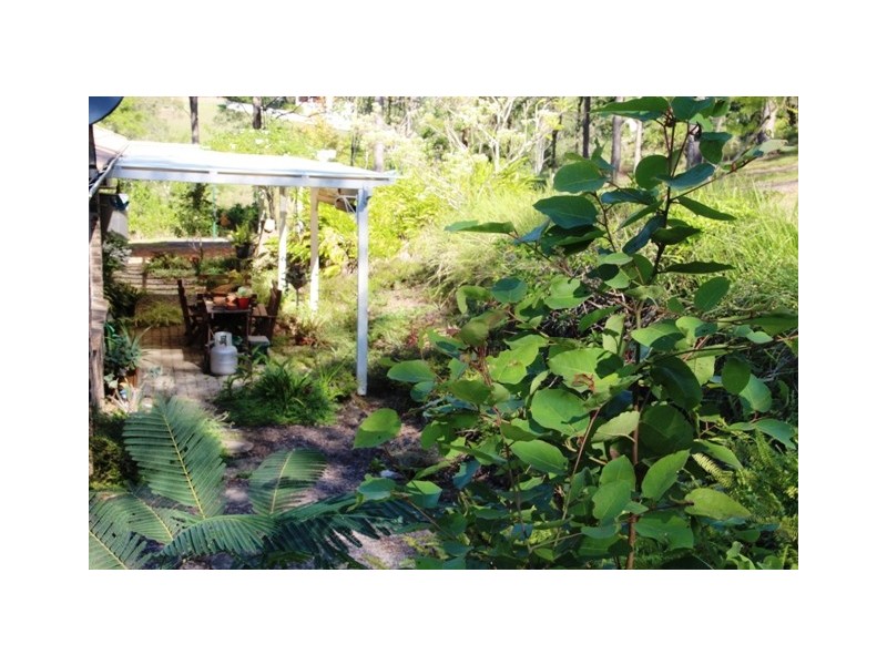 279 Birds Road, Guanaba QLD 4210