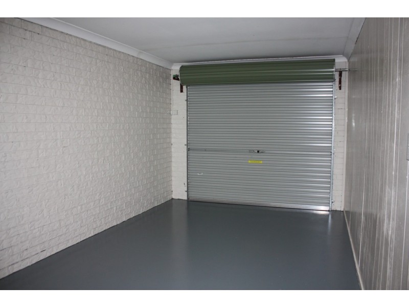 11/1 Whichello Street, Newtown QLD 4350