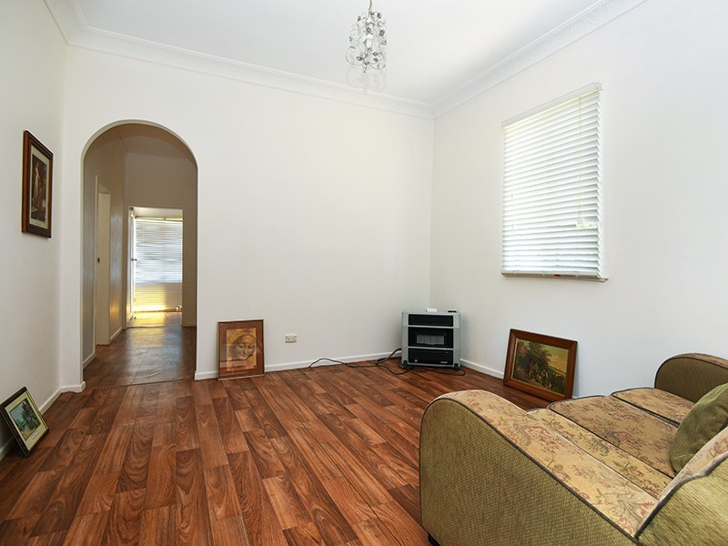 13 Desmond Lane, Oakey QLD 4401