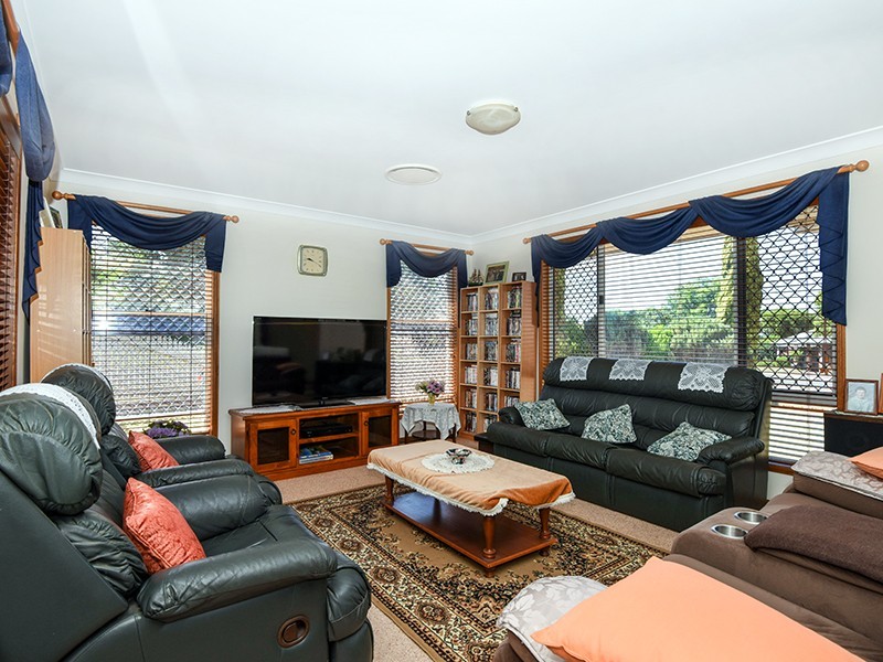 1 Wirraway Drive, Wilsonton QLD 4350