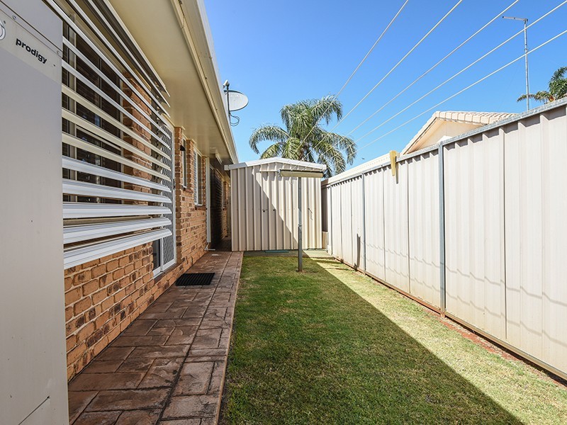 1 Wirraway Drive, Wilsonton QLD 4350