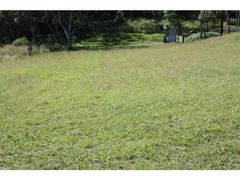 Lot 3 Echidna Cresent, Top Camp QLD 4350