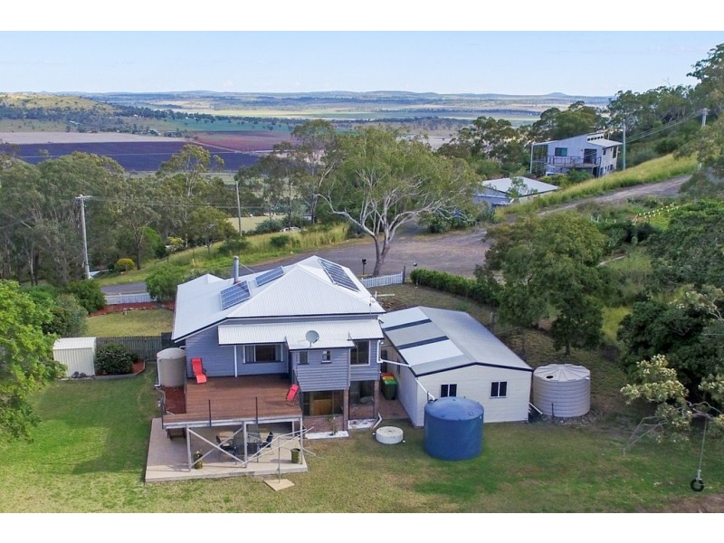 23 Rowland Court, Gowrie Mountain QLD 4350