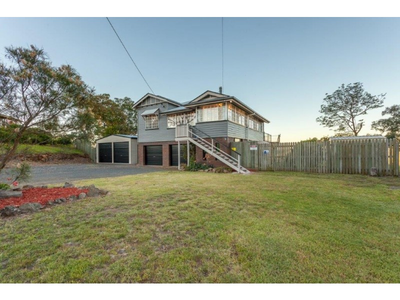 23 Rowland Court, Gowrie Mountain QLD 4350