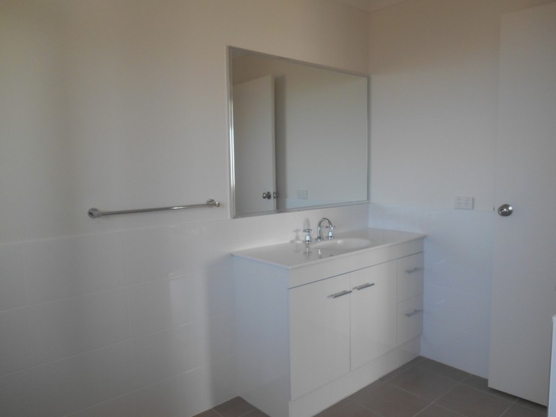 4 Carnamah street, Cambooya QLD 4358