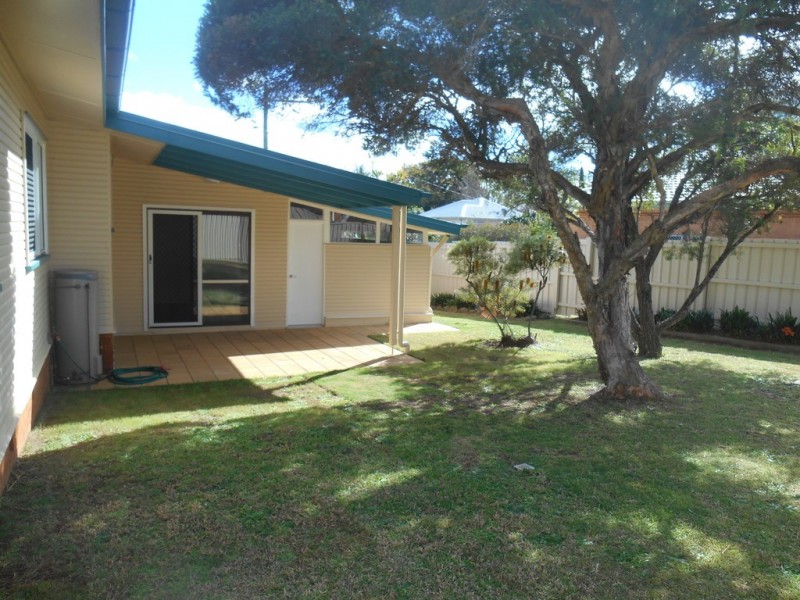 2 Roessler Street, Rangeville QLD 4350