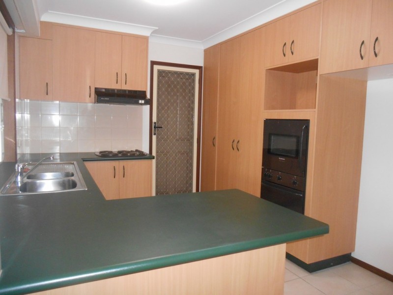 22 Gainsborough Drive, Glenvale QLD 4350