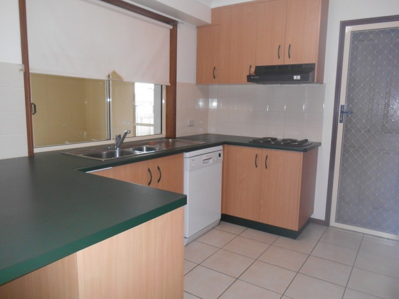 22 Gainsborough Drive, Glenvale QLD 4350