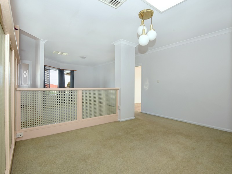 15 Blue Gum Drive, Newtown QLD 4350