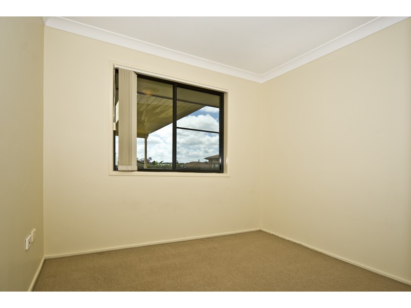 2 Samatha Close, Darling Heights QLD 4350