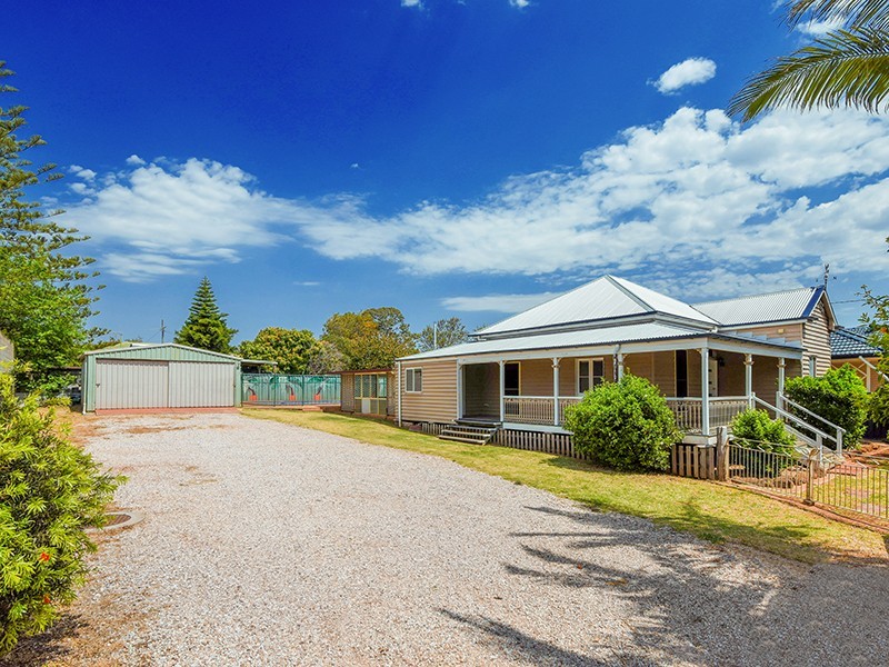 204 Taylor Street, Newtown QLD 4350