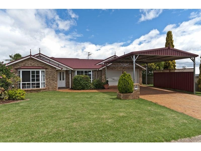 14 Dalrello Court, Glenvale QLD 4350