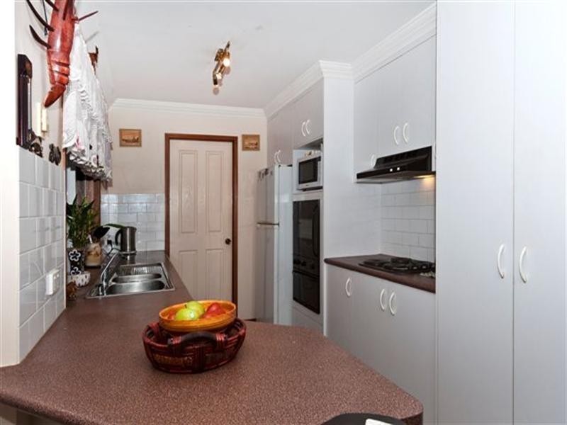 14 Dalrello Court, Glenvale QLD 4350