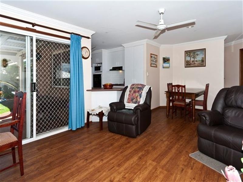 14 Dalrello Court, Glenvale QLD 4350