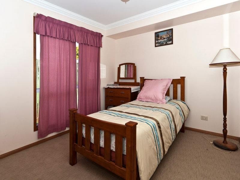 14 Dalrello Court, Glenvale QLD 4350