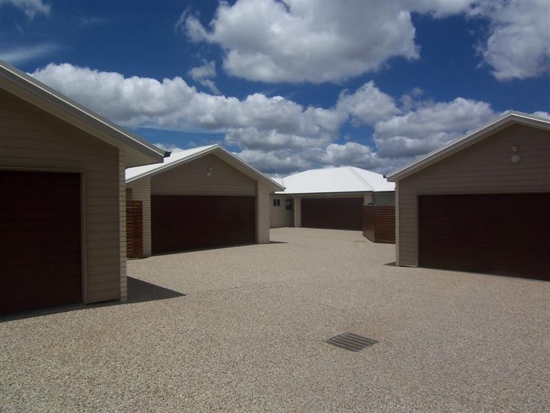 2/346 North, Wilsonton QLD 4350