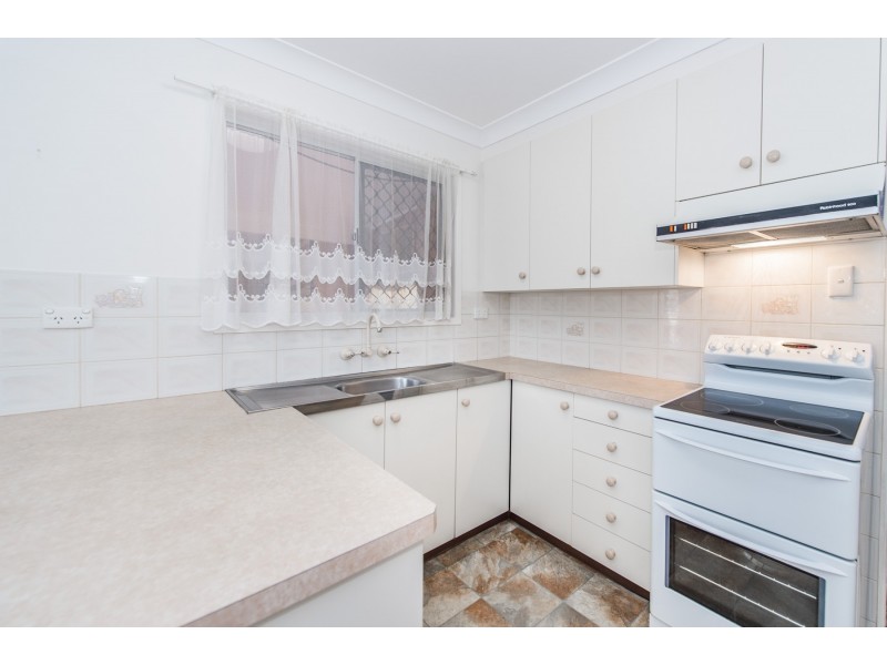 29 Chilla Street, Harristown QLD 4350