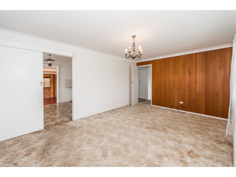 29 Chilla Street, Harristown QLD 4350