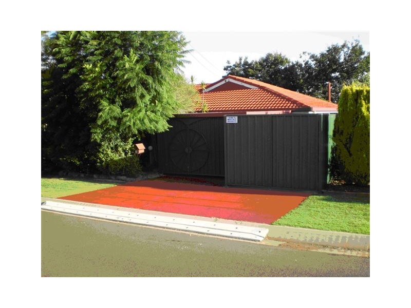 10 Chinchilla Court, Wilsonton QLD 4350