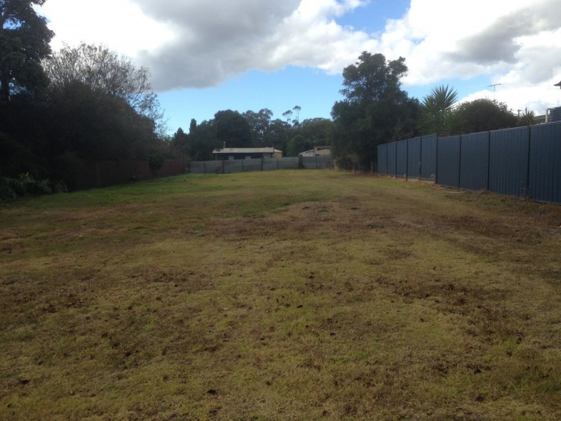 12 Berry Street, Wilsonton QLD 4350