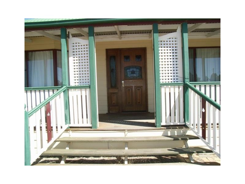 6 Agnes Street, Dalby QLD 4405