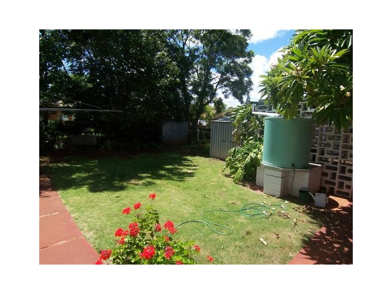 209 North Street, Rockville QLD 4350