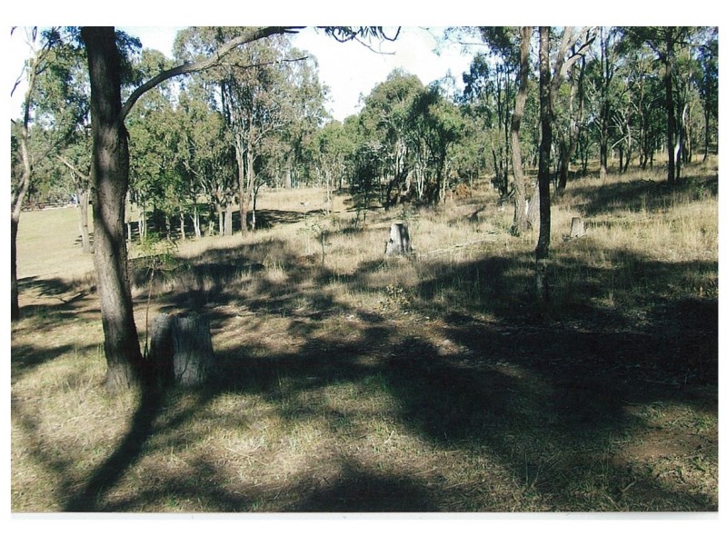 2352 LEYBURN CUNNINGHAM ROAD, Pratten QLD 4370