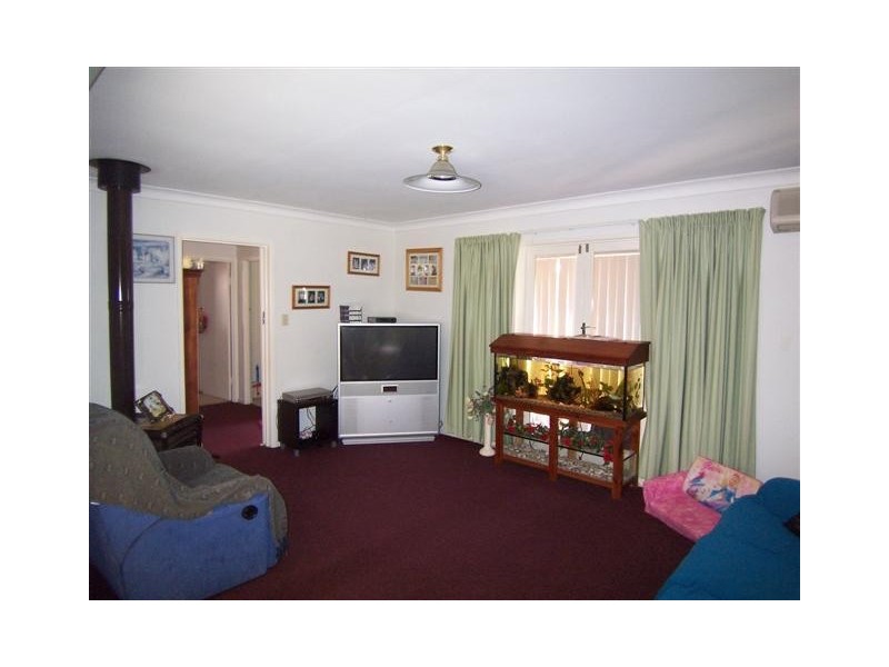 12 Barah St, Wilsonton QLD 4350