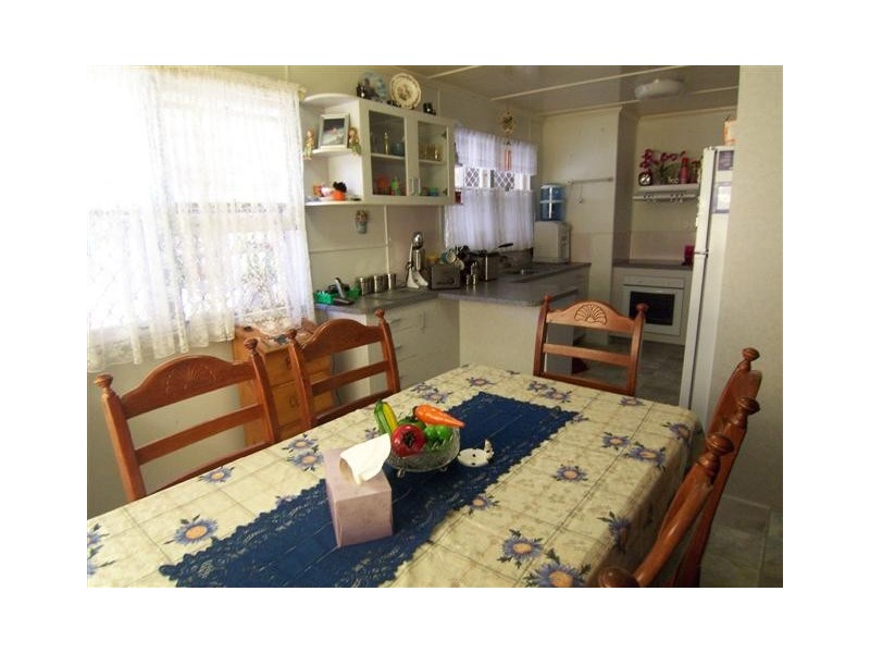 12 Barah St, Wilsonton QLD 4350