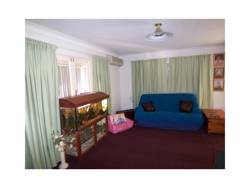 12 Barah St, Wilsonton QLD 4350