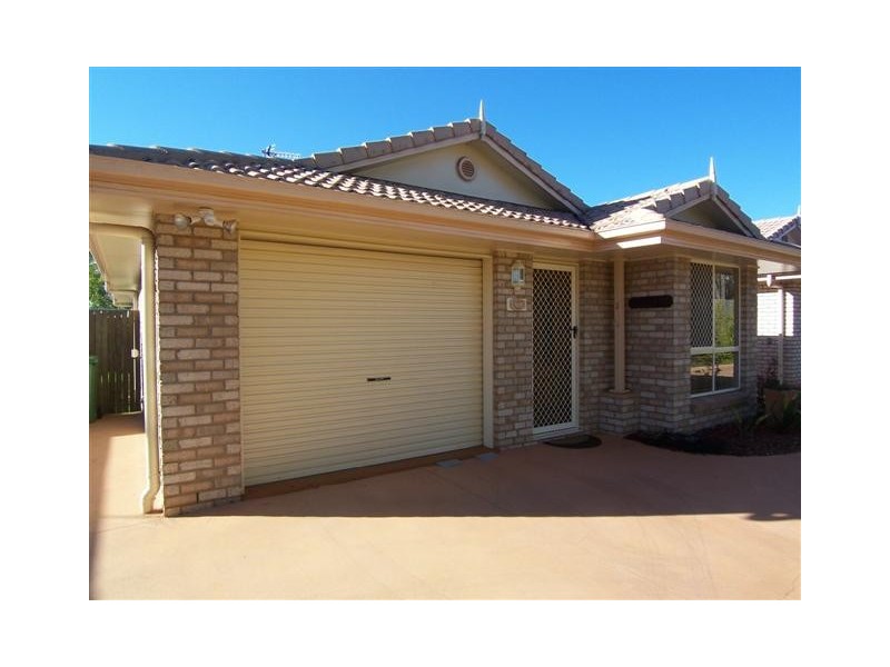 3/42 Gordon Ave, Toowoomba QLD 4350