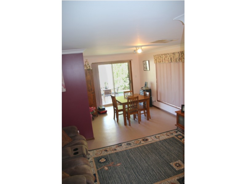 32 REDLANDS DRIVE, Gowrie Junction QLD 4352